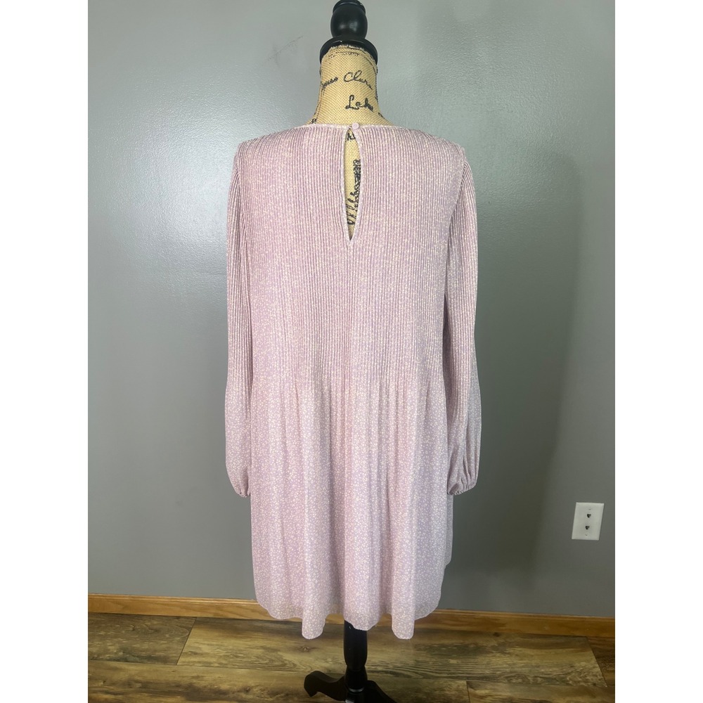 Aritzia Wilfred daydreamer mini dress blush pink pleated large party feminine - Picture 9 of 9